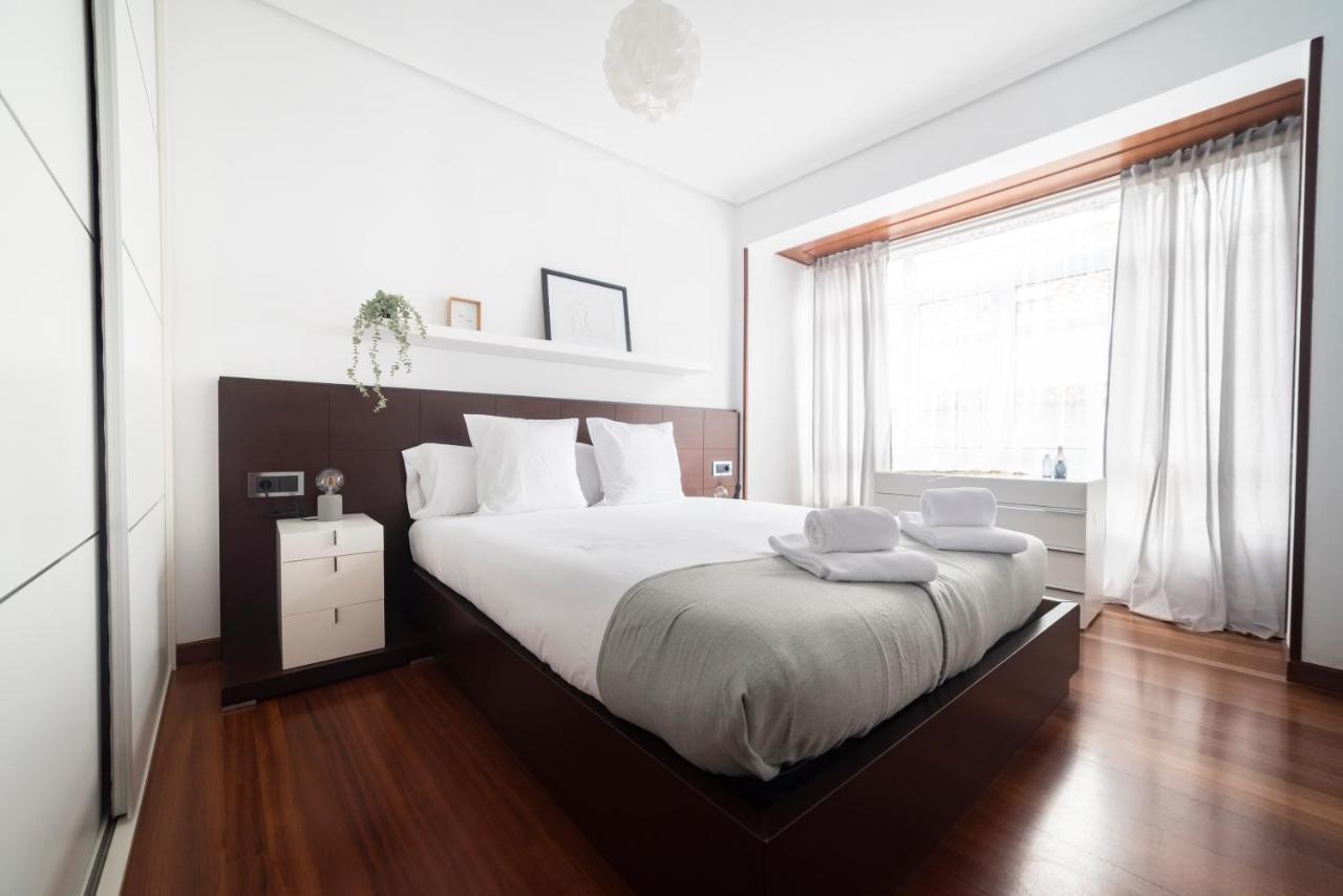 Apartamento Victoria Apartment Ферол Екстериор снимка