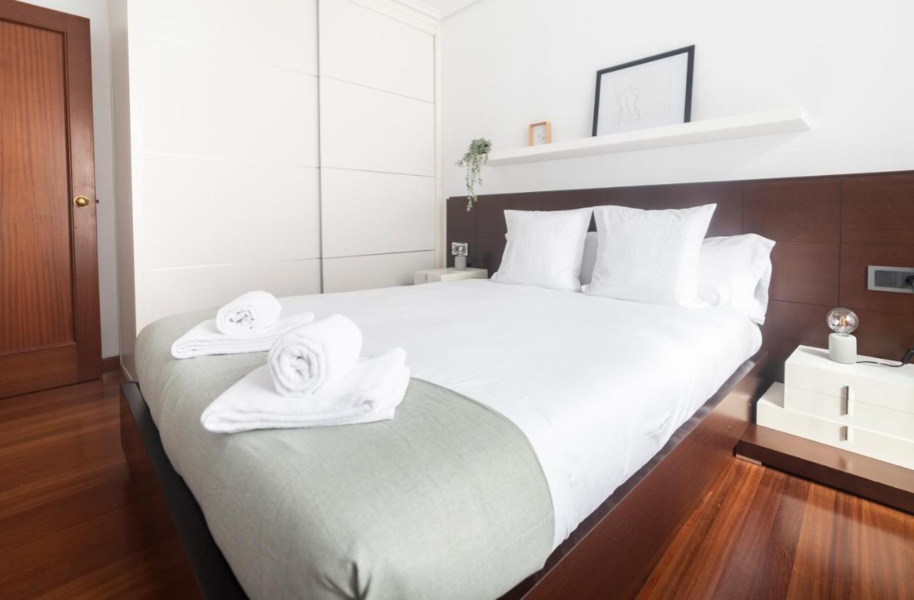 Apartamento Victoria Apartment Ферол Екстериор снимка