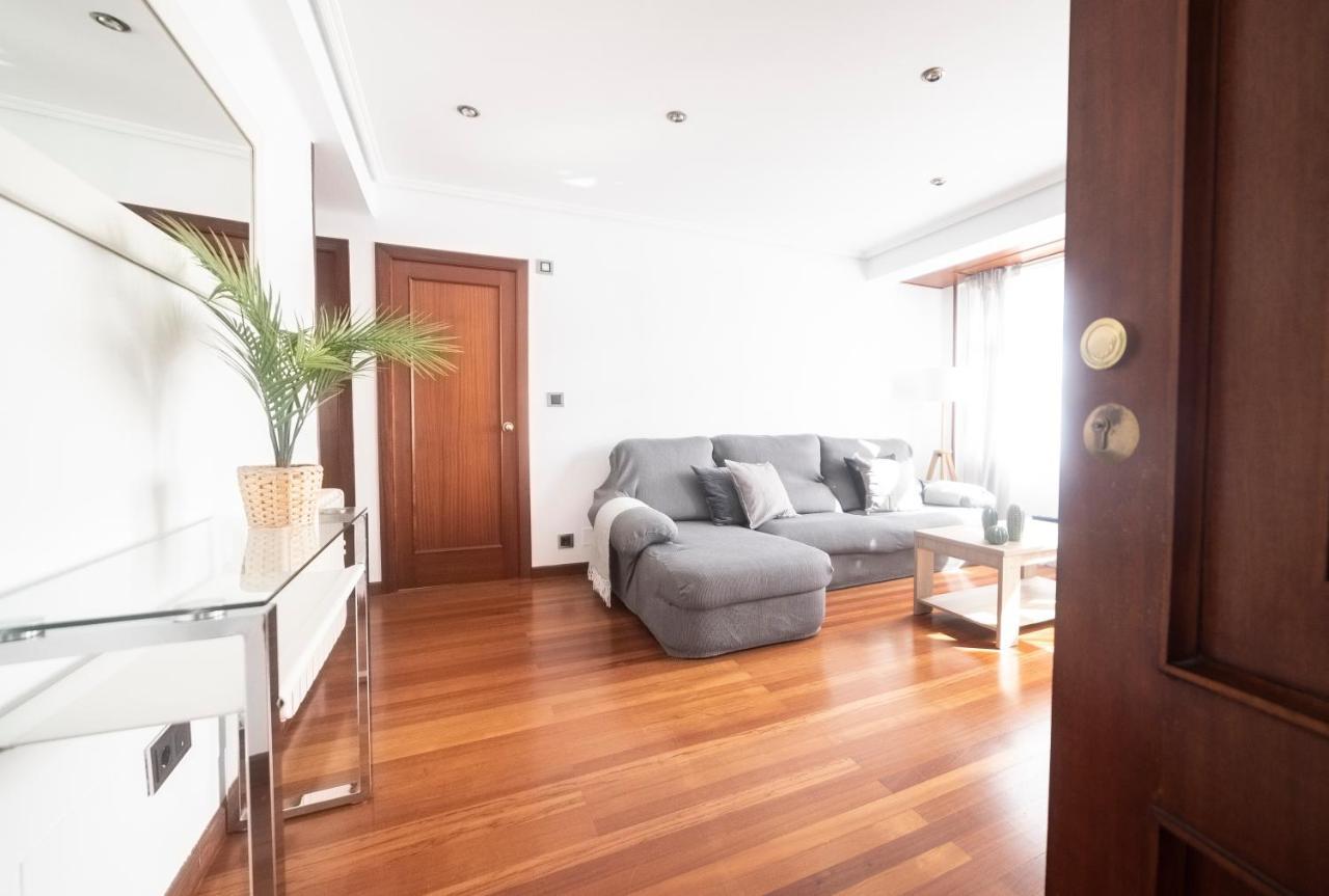 Apartamento Victoria Apartment Ферол Екстериор снимка