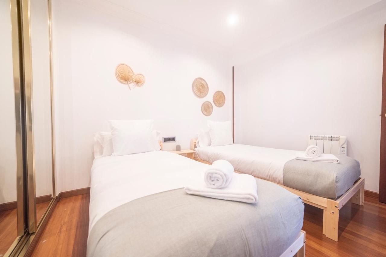 Apartamento Victoria Apartment Ферол Екстериор снимка